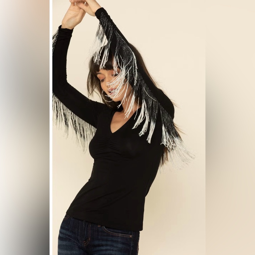 IDYLLWIND Women's STUDDED FLYING FRINGE Black Long Sleeve Top Size S/P NWT
